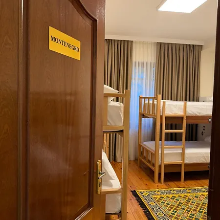 Balkan Hostel *