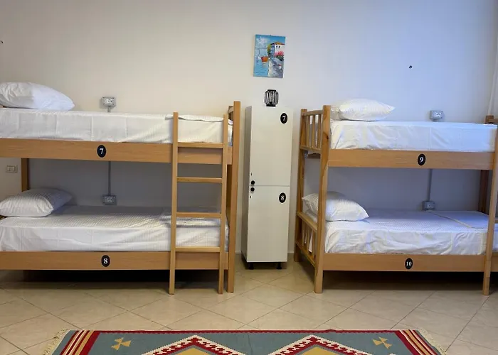 Hostel Balkan Tiran